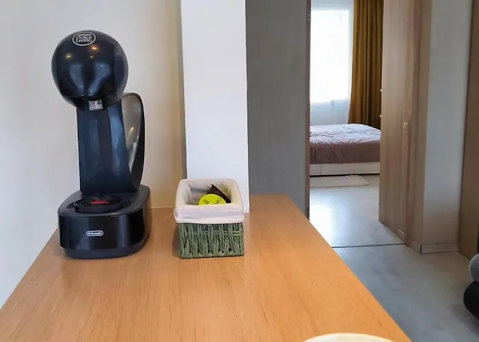 Warm And Welcoming Near Xiaomi Arena Apartment *